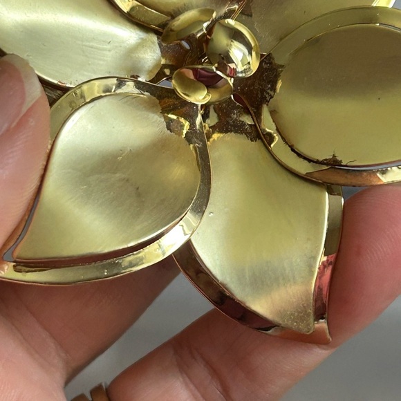 5/$25 Gold Flower Brooch 80 mm VTG 🌸 - Picture 8 of 8